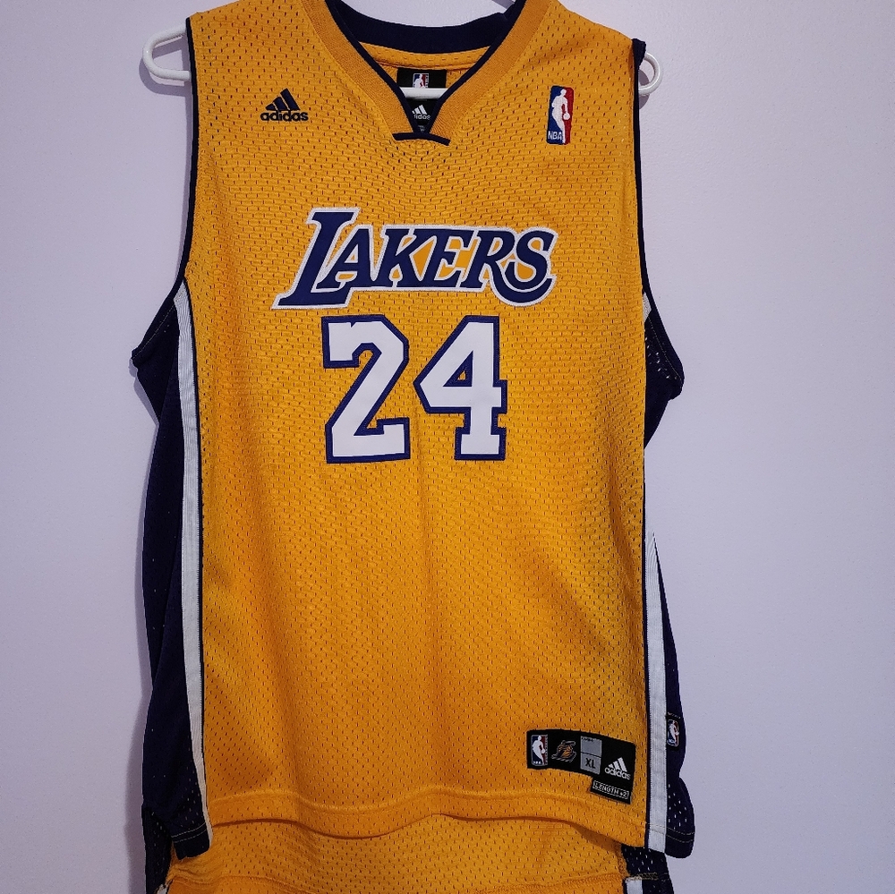 Kobe Bryant XL Addidas NBA Jersey youth Used